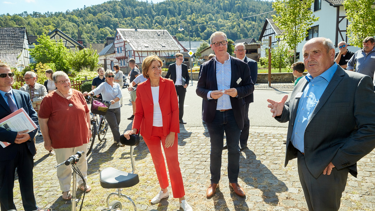 Im Land daheim-Tour - Ministerpräsidentin trifft Ehrenamt im Kreis Ahrweiler; © Staatskanzlei RLP/ Frey